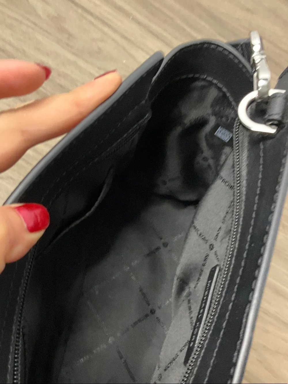 Michael Kors compact michael